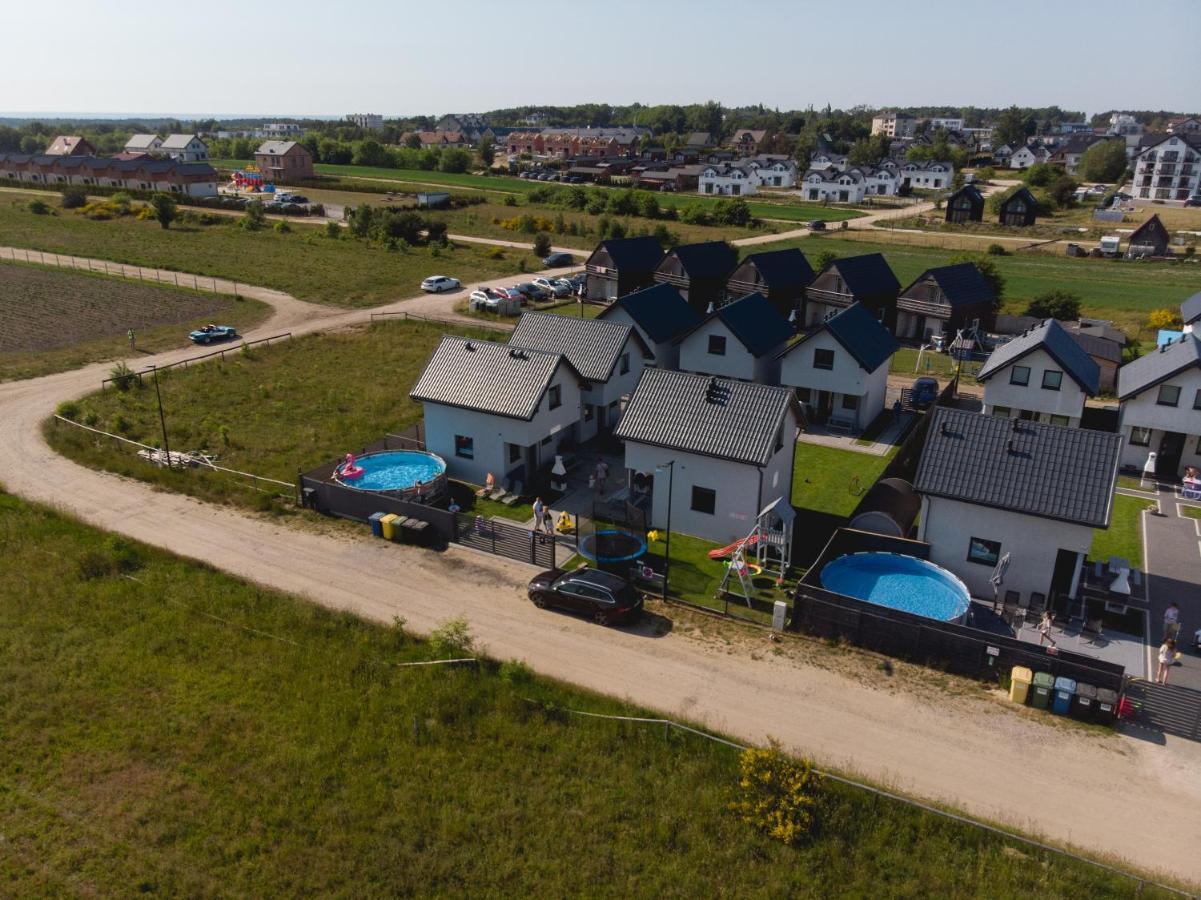 Domki Rajski Wypoczynek Z Basenem Ястшембя-Гура Экстерьер фото